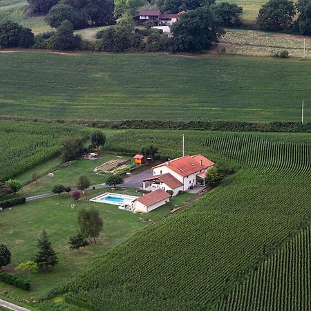 Monlezun Vila Exterior foto